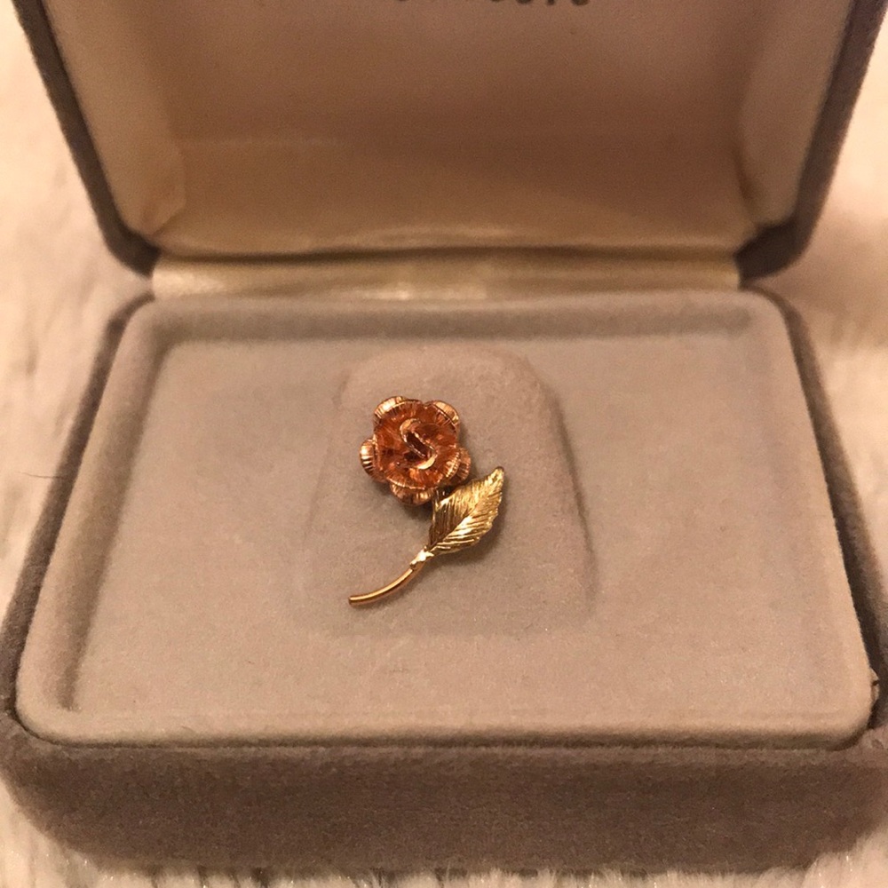 Rose Pin